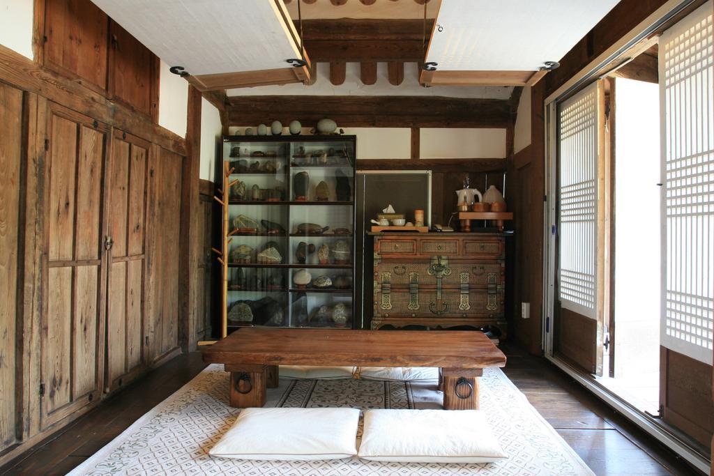 Jinrae Lee'S Traditional House Poszong Kültér fotó